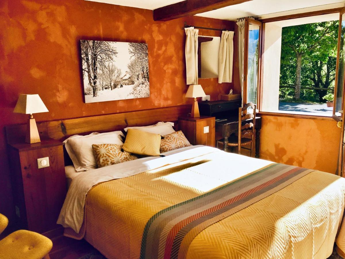 Chambre d'Hôtes La Grange des Ecrins Chabottes Extérieur photo