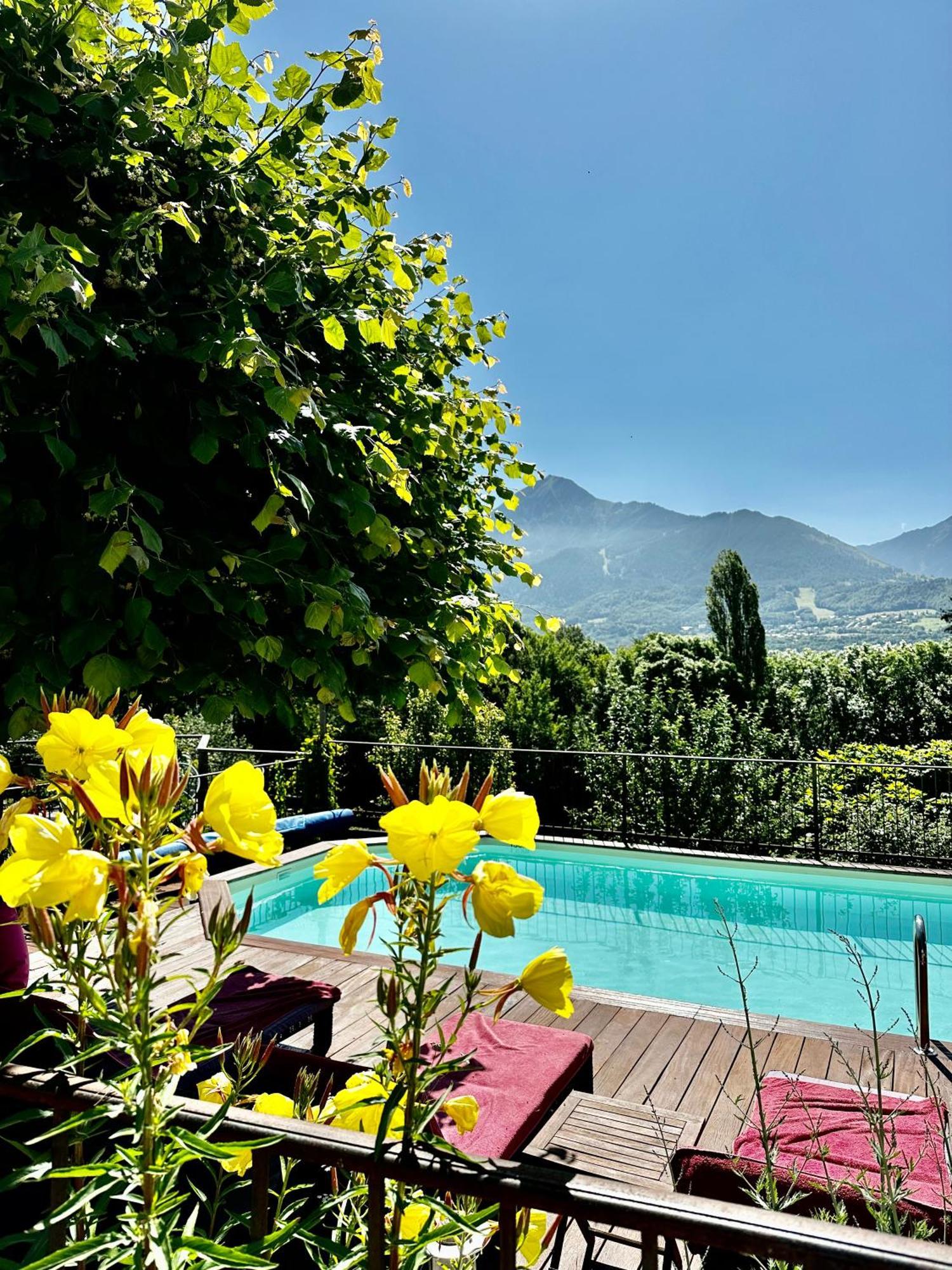Chambre d'Hôtes La Grange des Ecrins Chabottes Extérieur photo